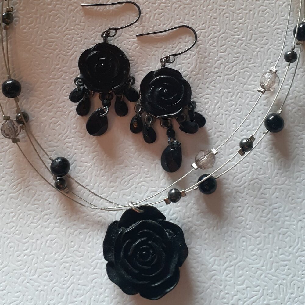 Goth Style Black Rose Dangle Earrings and Necklace